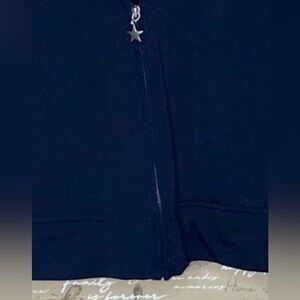 Villager Sport women’s partial zippered pullover jacket NWOT